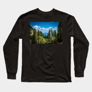 Vista in Lassen Volcanic National Park Long Sleeve T-Shirt